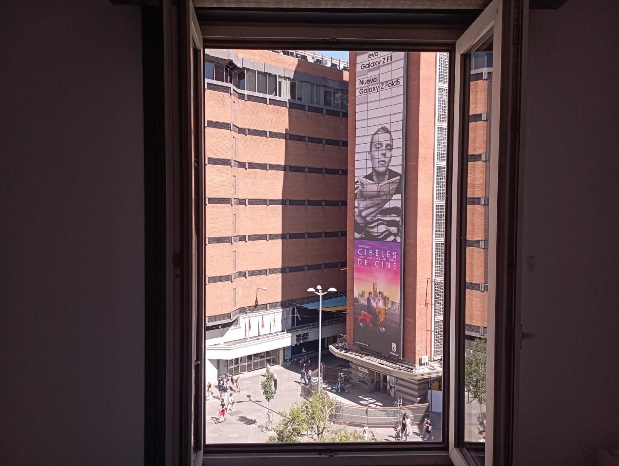 Estudio En Callao, 4 Personas, Madrid